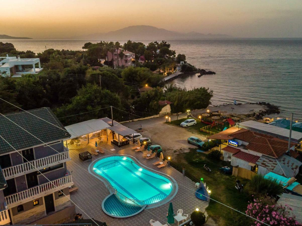 Amarylis Beachfront Studios Amoudi Exterior foto