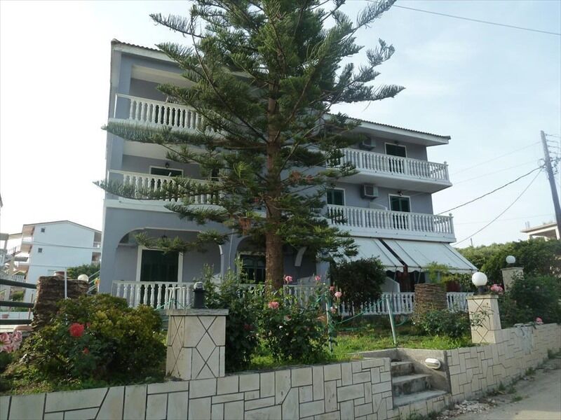 Amarylis Beachfront Studios Amoudi Exterior foto